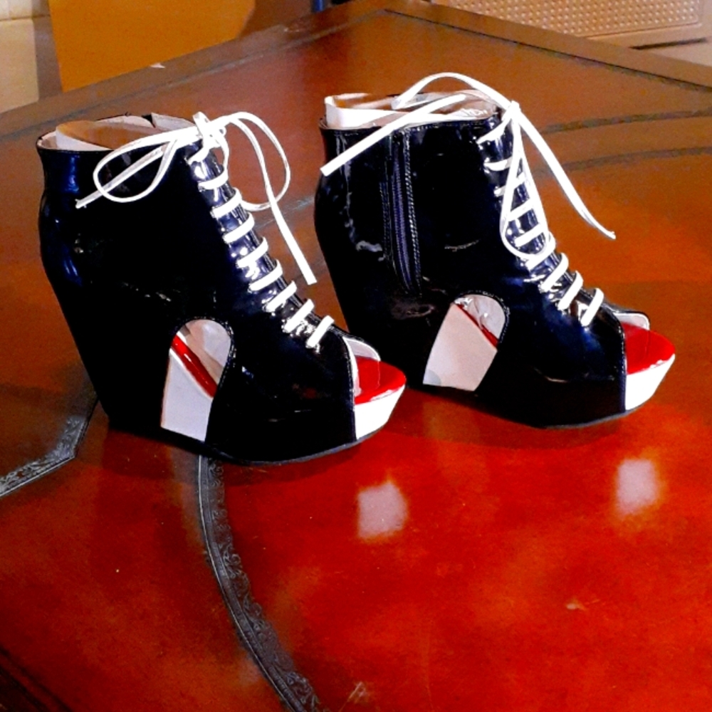 Brand new wedge heels lace up